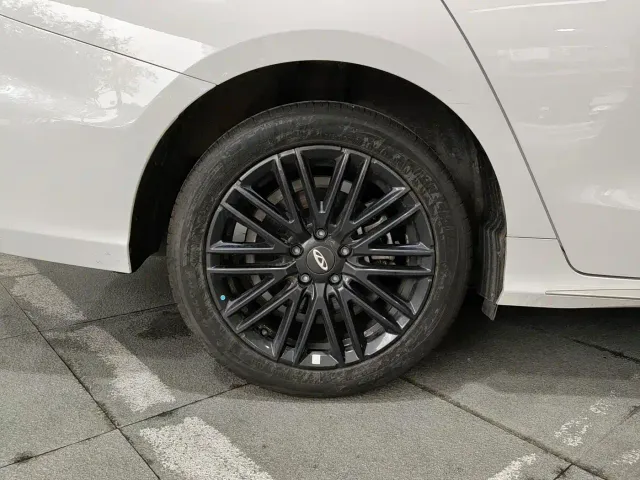 Chery Arrizo 8 — Фото автомобиля 18