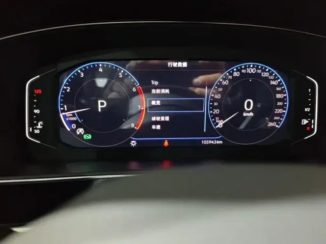 Volkswagen Passat — Фото автомобиля 11