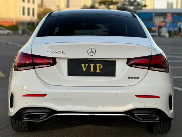 Mercedes-Benz A-Class — Фото автомобиля 3