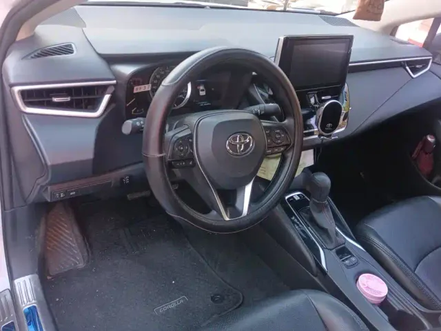 Toyota Corolla — Фото автомобиля 12