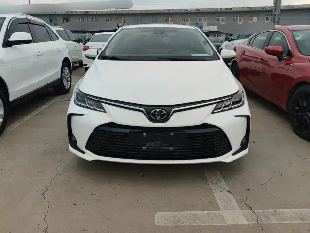 Toyota Corolla — Фото автомобиля 2