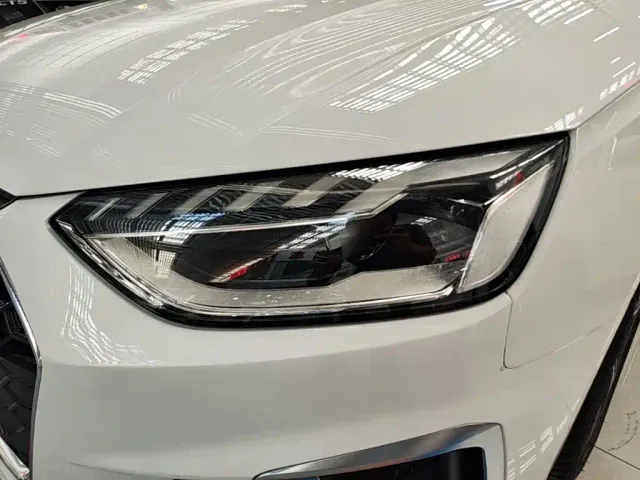 Audi A4L — Фото автомобиля 23