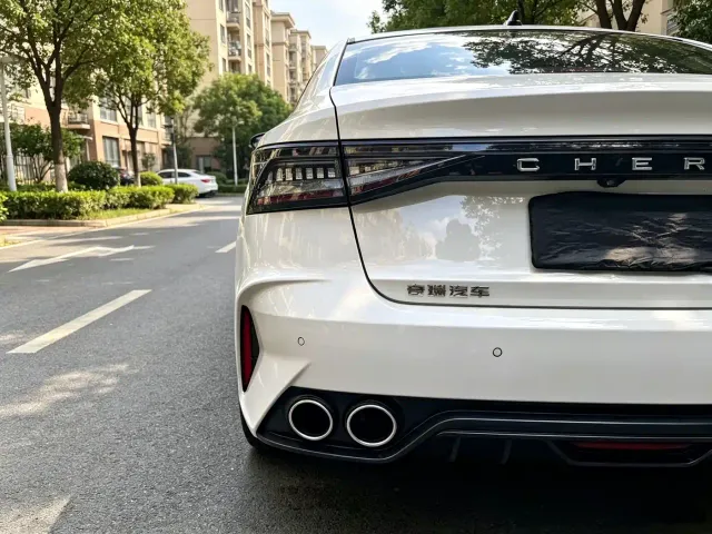 Chery Arrizo 8 — Фото автомобиля 15