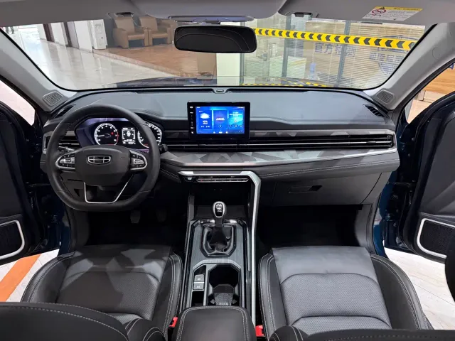 Geely Vision X6 — Фото автомобиля 12