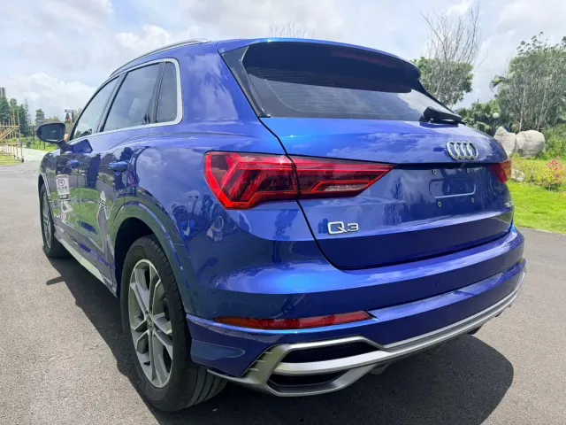Audi Q3 — Фото автомобиля 6