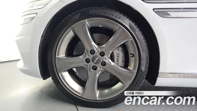 Genesis G80 RG3 — Фото автомобиля 5