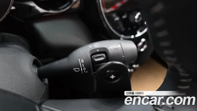 Mini Cooper Convertible — Фото автомобиля 27