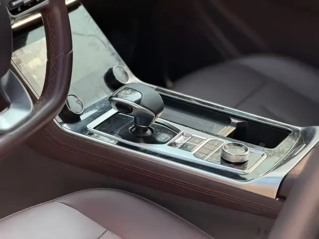 Jetour X90 — Фото автомобиля 11