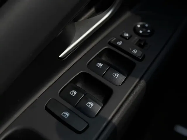 Hyundai Elantra — Фото автомобиля 11
