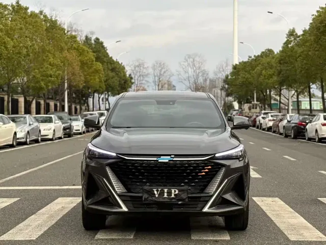 Changan X5 Plus — Фото автомобиля 2