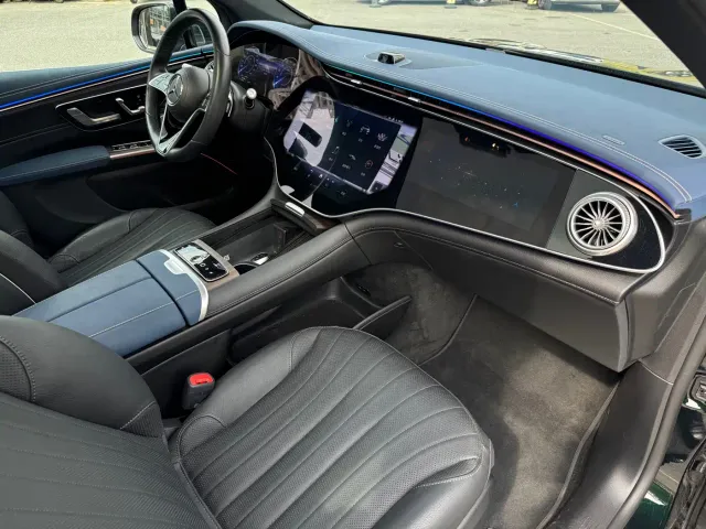Mercedes-Benz EQS SUV — Фото автомобиля 16