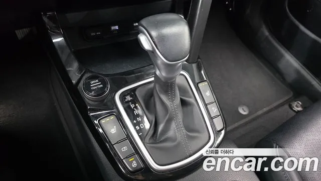 Kia Seltos — Фото автомобиля 9