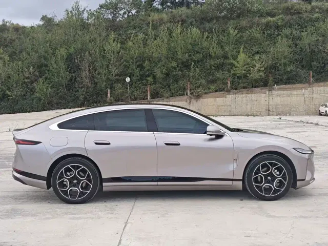 Changan Qiyuan A07 — Фото автомобиля 11