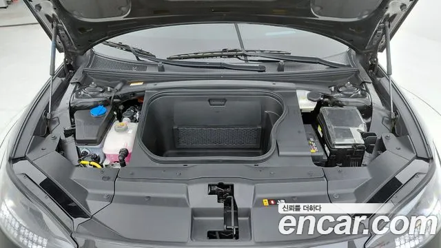 Hyundai Ioniq6 — Фото автомобиля 6