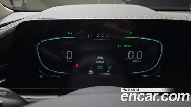 Kia Niro The All New — Фото автомобиля 11
