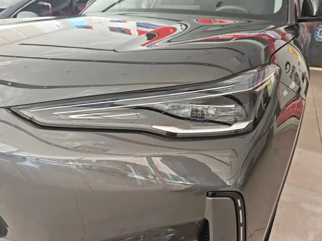 Geely Galaxy E5 — Фото автомобиля 13