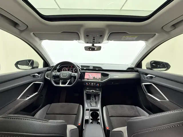 Audi Q3 — Фото автомобиля 10