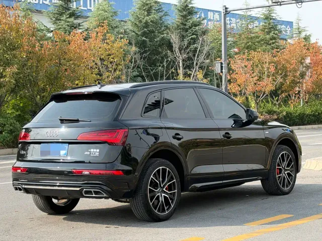 Audi Q5L — Фото автомобиля 9