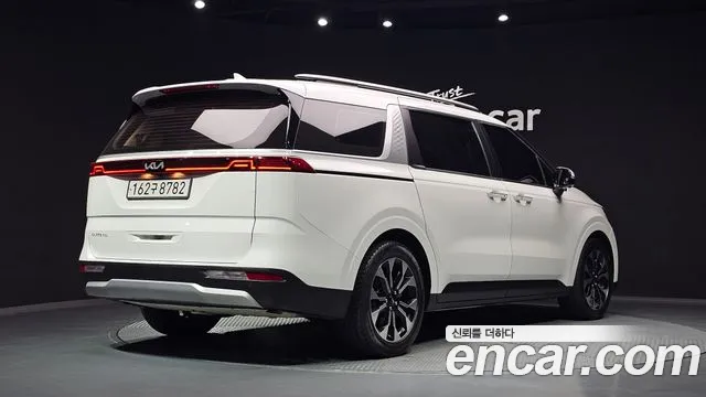 Kia Carnival 4th Gen — Фото автомобиля 2
