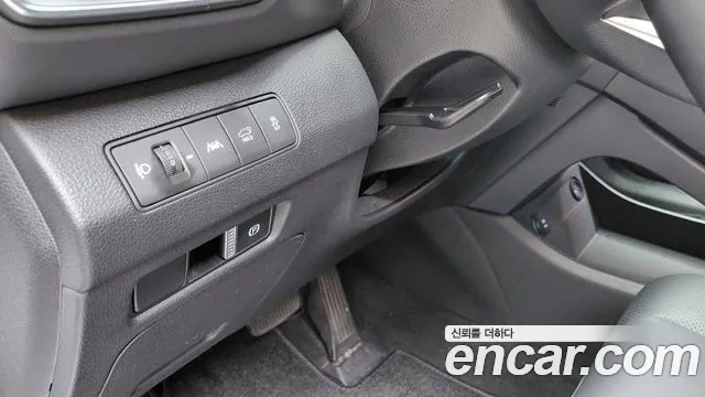 Hyundai Santafe — Фото автомобиля 23