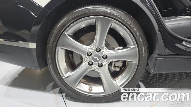 Genesis G80 Бензин 3.5 турбо AWD — Фото автомобиля 5