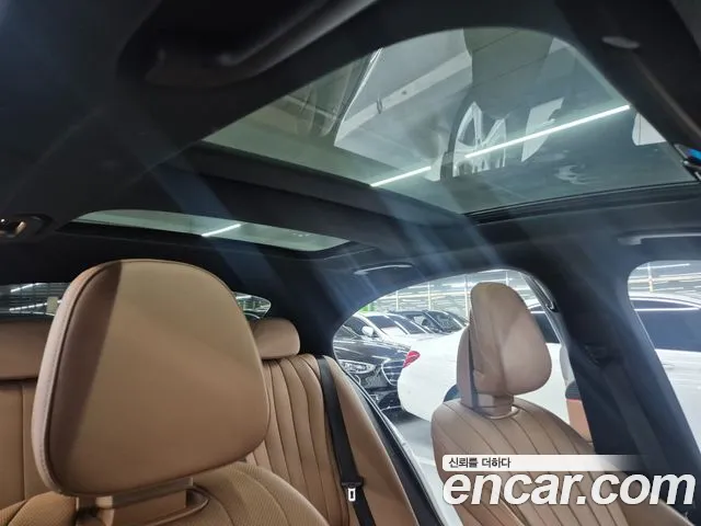Mercedes-Benz E-Class W214 — Фото автомобиля 14