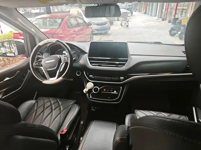 Maxus G20 — Фото автомобиля 3