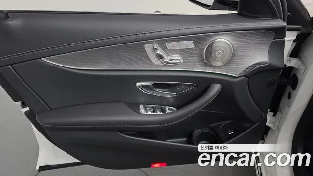 Mercedes-Benz E-Class E-класс W213 E350 4MATIC Exclusive — Фото автомобиля 22