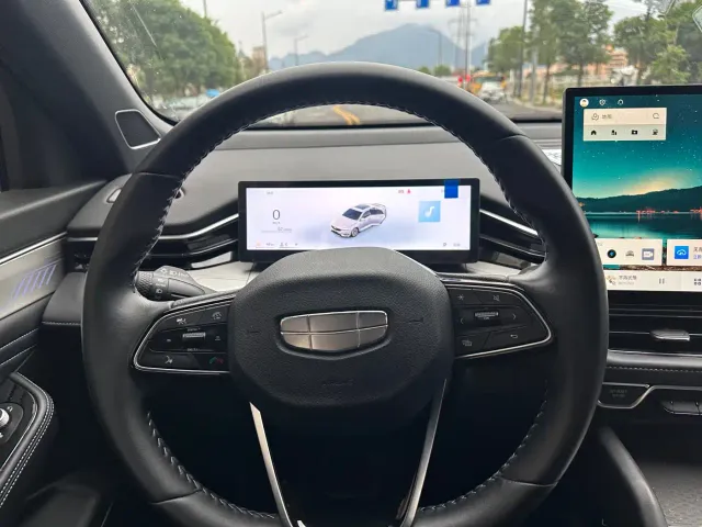 Geely Xingrui — Фото автомобиля 8