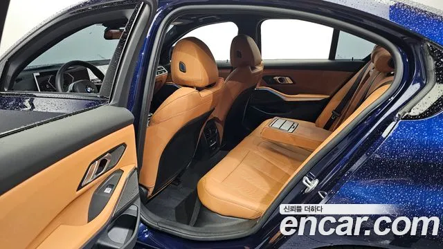 BMW 3-Series 3 серия (G20) 320i M Sport — Фото автомобиля 12