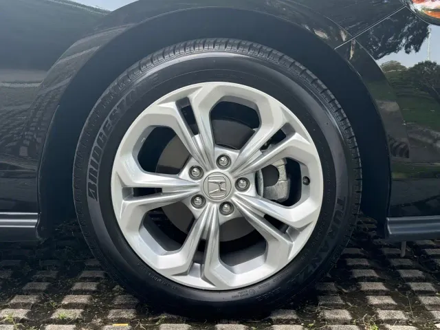 Honda Accord — Фото автомобиля 17