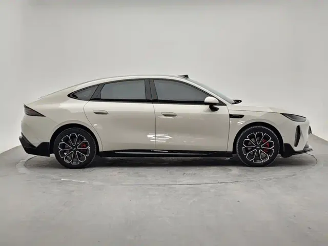 Chery Fulwin A9 — Фото автомобиля 5