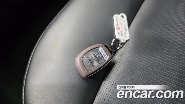 Hyundai Casper Casper Inspiration — Фото автомобиля 30