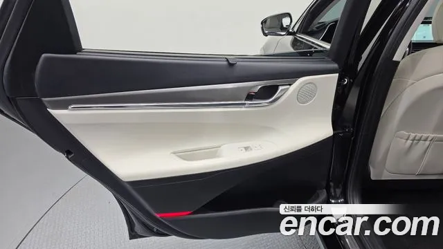 Hyundai Grandeur Новый Grandeur IG — Фото автомобиля 25