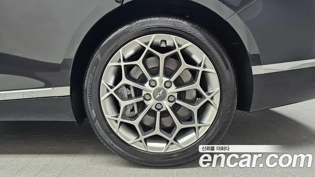 Genesis G80 RG3 — Фото автомобиля 20