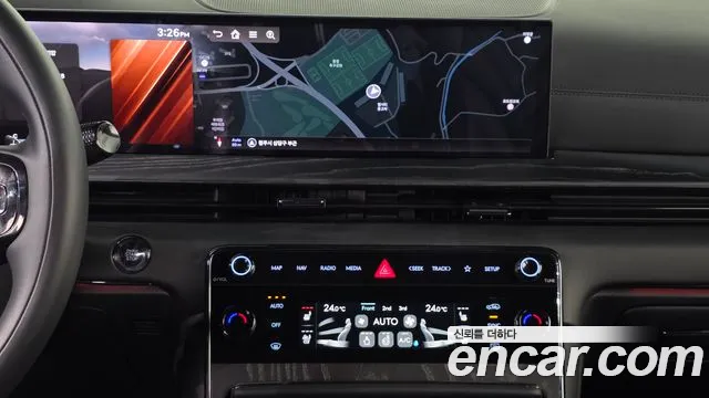 Genesis GV80 — Фото автомобиля 11