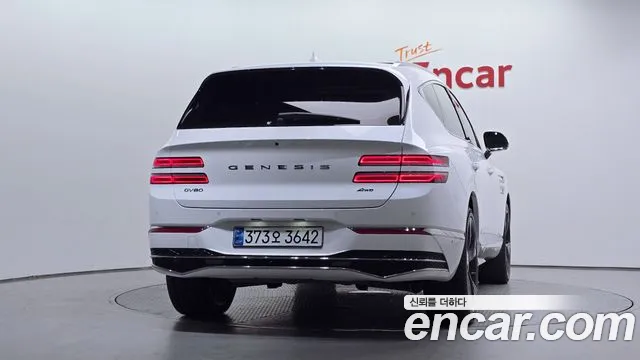 Genesis GV80 — Фото автомобиля 4