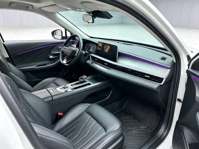 Chery Arrizo 8 — Фото автомобиля 4