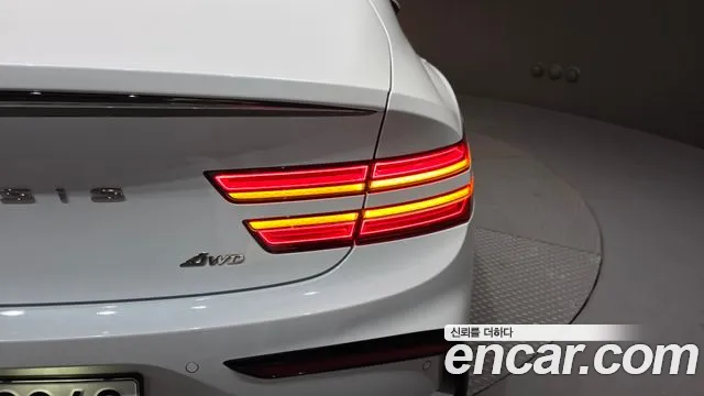 Genesis G80 Бензин 2.5 турбо AWD — Фото автомобиля 23