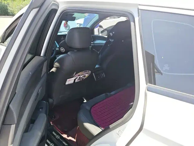 BYD Song Pro — Фото автомобиля 11