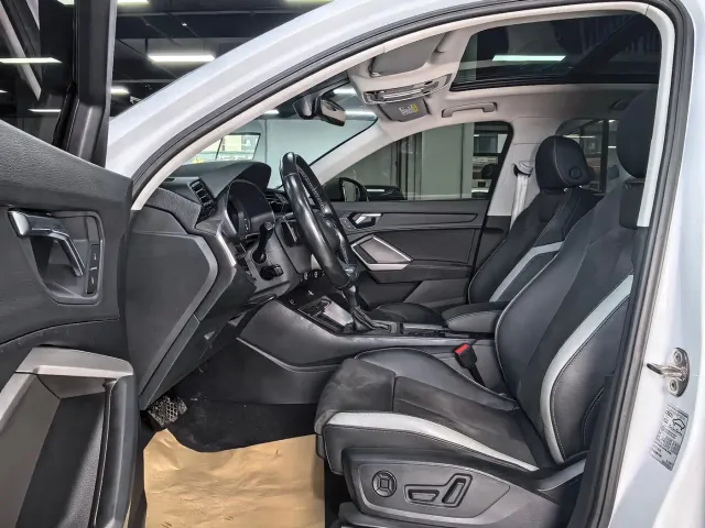Audi Q3 — Фото автомобиля 9