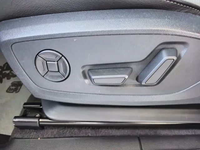 Audi Q3 — Фото автомобиля 6