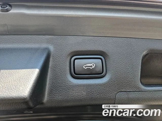 Hyundai Santafe Новый Santa Fe Дизель 2.2 4WD — Фото автомобиля 20