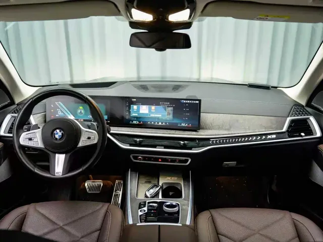 BMW X5 — Фото автомобиля 11
