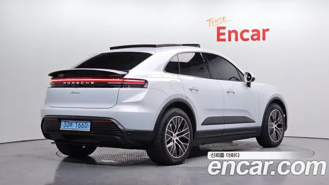Porsche Macan — Фото автомобиля 2