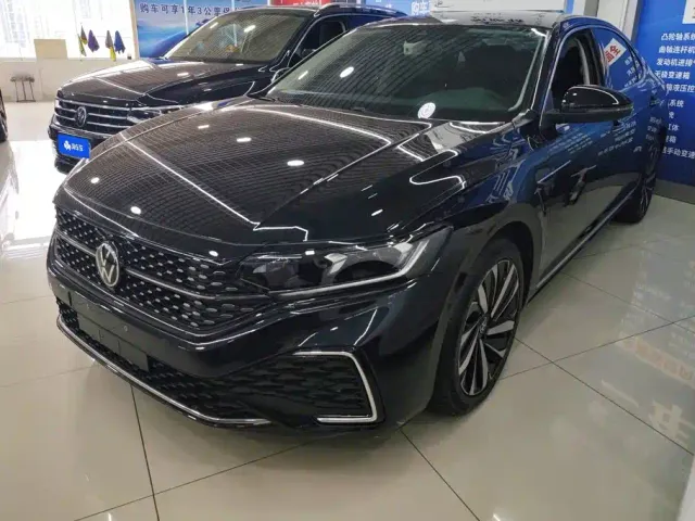 Фотография автомобиля — Volkswagen Passat