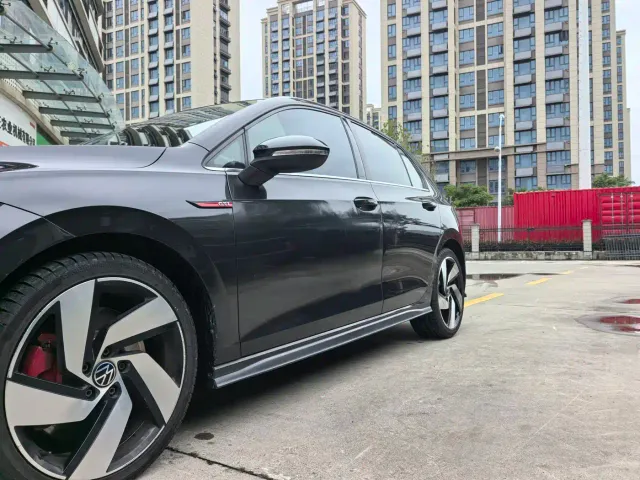Volkswagen Golf GTI — Фото автомобиля 7
