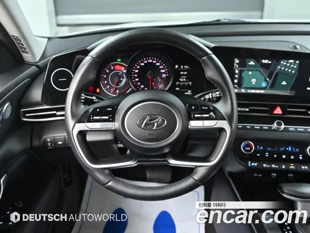 Hyundai Avante CN7 — Фото автомобиля 13