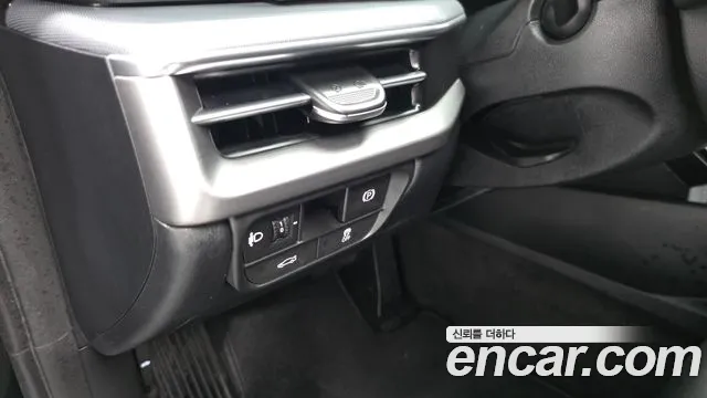 Hyundai Grandeur Grandeur (GN7) — Фото автомобиля 8