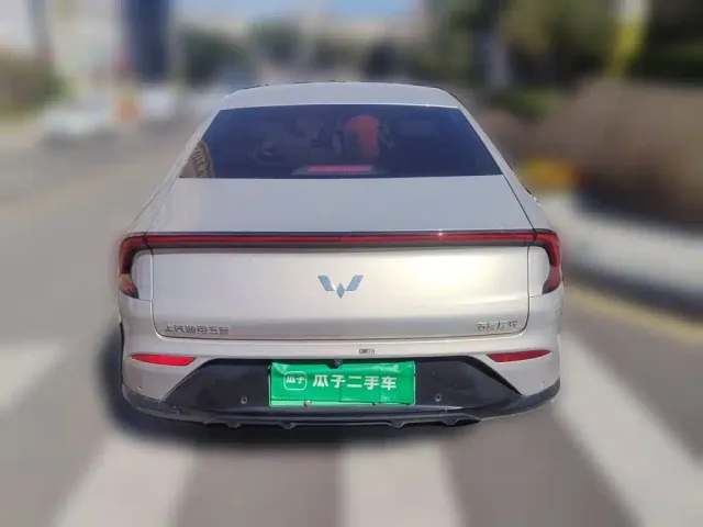Wuling Starlight — Фото автомобиля 3